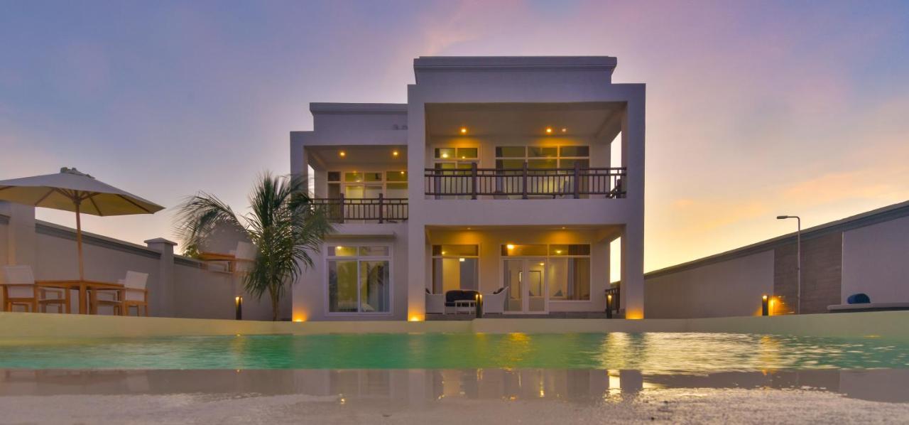 Zanzibar Dt Beachfront Villa Mkunguni Eksteriør billede