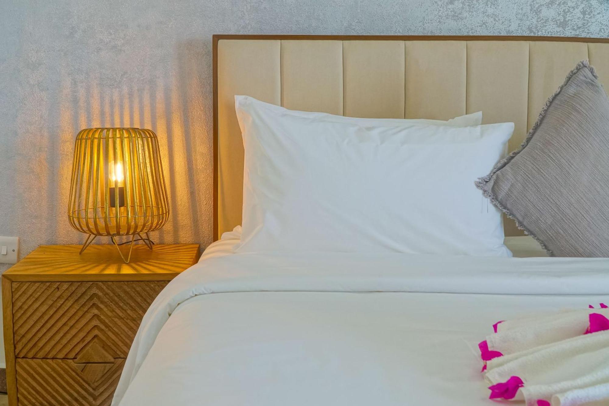 Zanzibar Dt Beachfront Villa Mkunguni Eksteriør billede